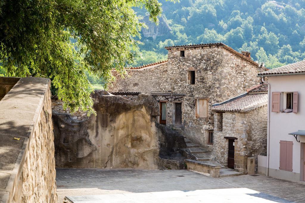 Les Callunes Anciennement Le Beausejour Annot Luaran gambar