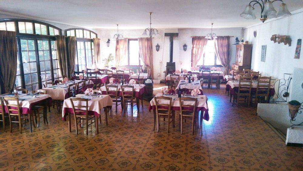 Les Callunes Anciennement Le Beausejour Annot Luaran gambar